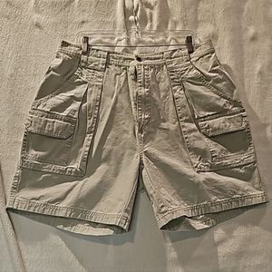 Eddie Bauer Men's 36 shorts